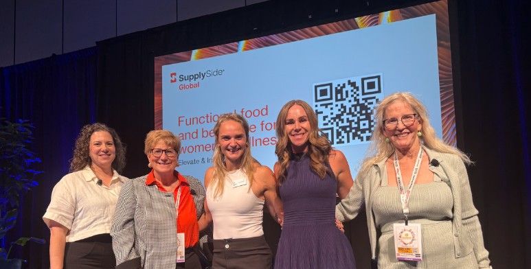 Diane Ray presenting 2025 health and wellness trends at SupplySide Global in Las Vegas